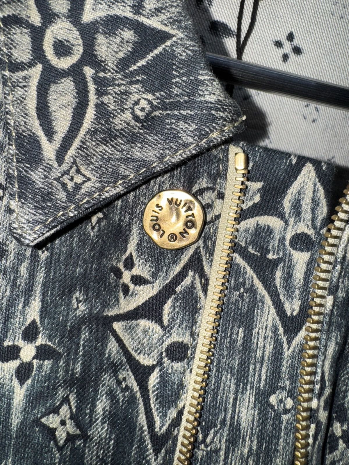 Louis Vuitton Louis Vuitton monogram denim jacket Size US XL / EU 56 / 4 - 2 Thumbnail