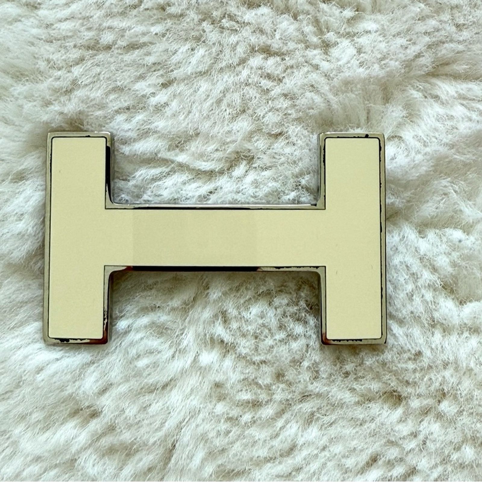 Hermes Hermes 32mm H Creme White Enamel Silvertone Belt Buckle Size ONE SIZE - 1 Thumbnail