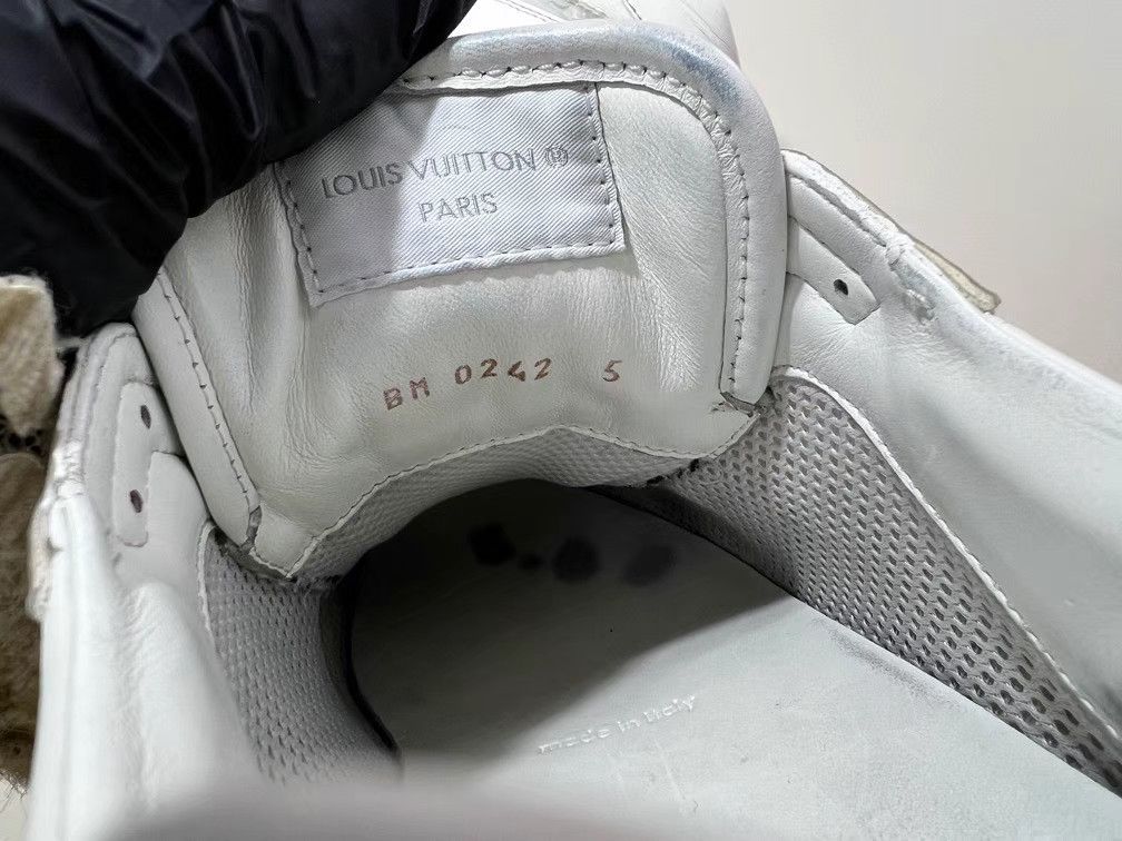 Louis Vuitton LOUIS VUITTON LV RUN AWAY White & Grey Laser Sneakers Size US 6 / EU 39 - 7 Thumbnail