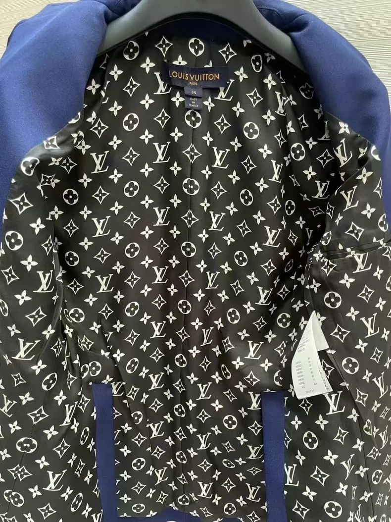 Louis Vuitton Louis Vuitton Blue preppy blazer Size XXS / US 00 / IT 34 - 4 Thumbnail