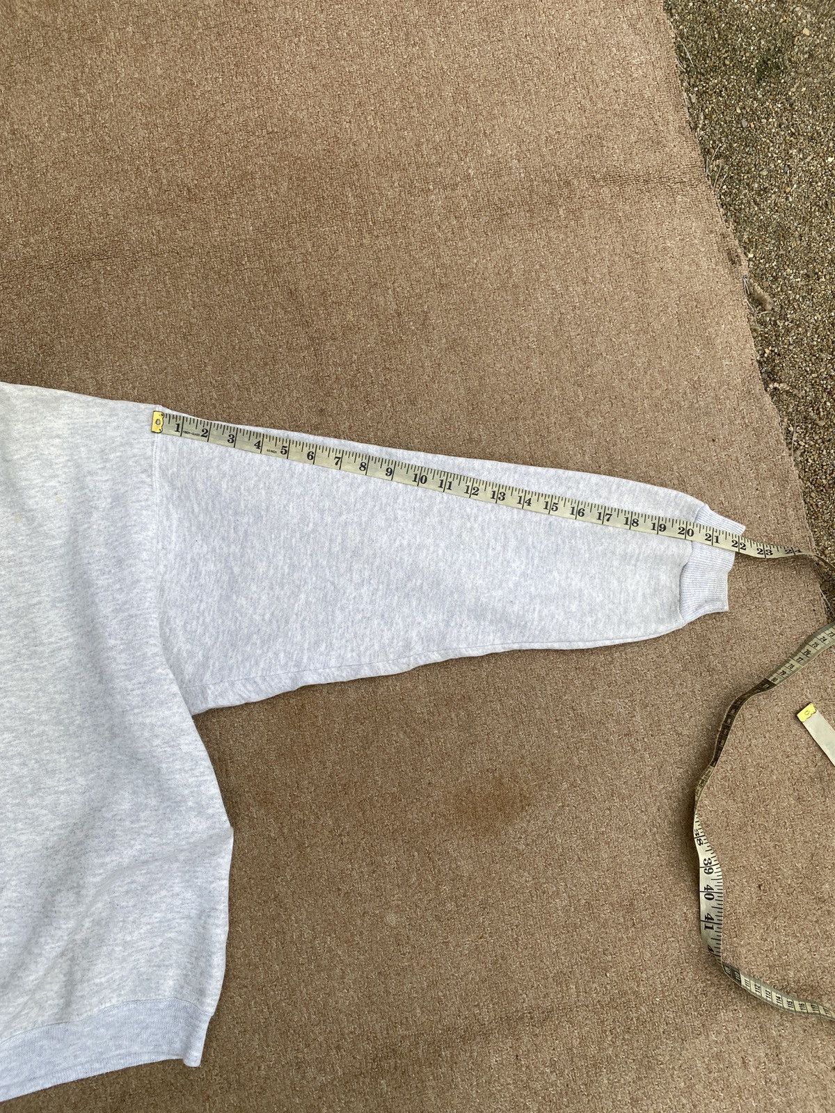 Hanes × Vintage Vintage hanes plain crewneck sweatshirt Size US L / EU 52-54 / 3 - 12 Thumbnail