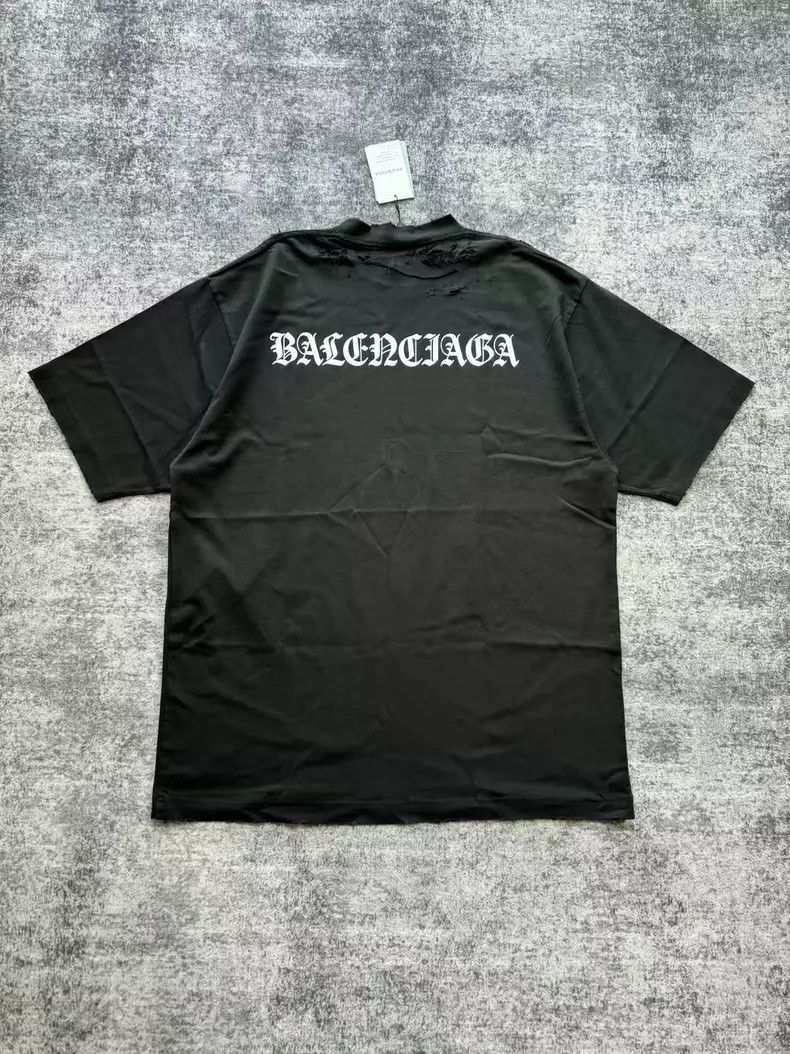 Balenciaga Balenciaga Back Sanskrit Logo Destroyed Short Sleeve Size US M / EU 48-50 / 2 - 2 Thumbnail