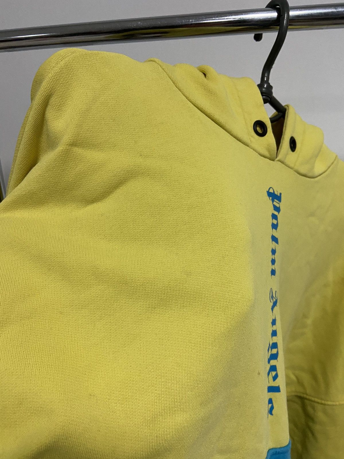 Palm Angels × Vintage Palm angels hoodie big logo yellow vintage Size US L / EU 52-54 / 3 - 13 Thumbnail