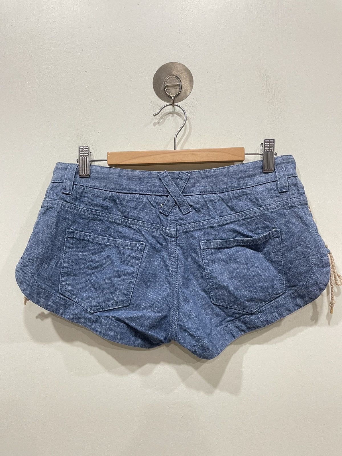 Narcotic GDC GDC femme shorts Size 30" / US 8 / IT 44 - 2 Thumbnail
