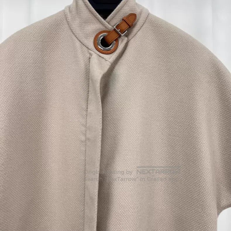Hermes Hermes Beige Leather Patch Cashmere Waistcoat Jacket Size XXS / US 00 / IT 34 - 3 Thumbnail
