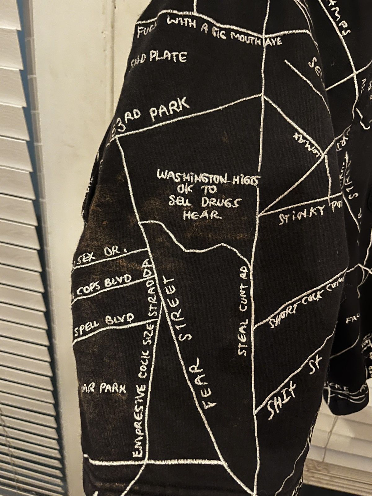 ウェア Supreme Gonz Embroidered Map Sweatshort Supreme Gonz Embroidered Map Sweatshort (SS19) - $168