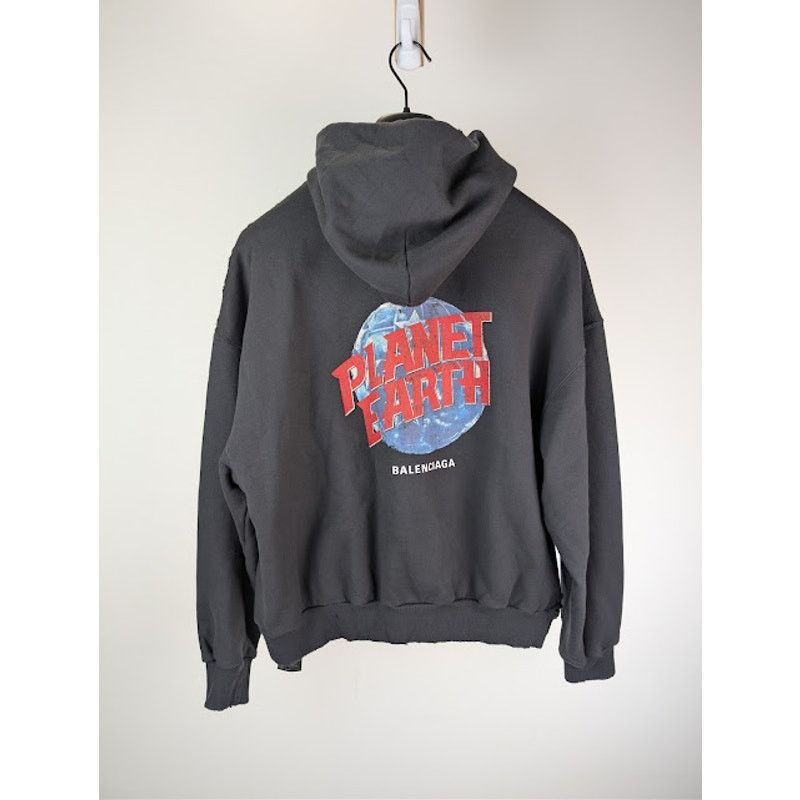 Balenciaga o1rshd1 Planet Earth Molleton Arch Zip-Up Hoodie in Black Size US M / EU 48-50 / 2 - 1 Thumbnail