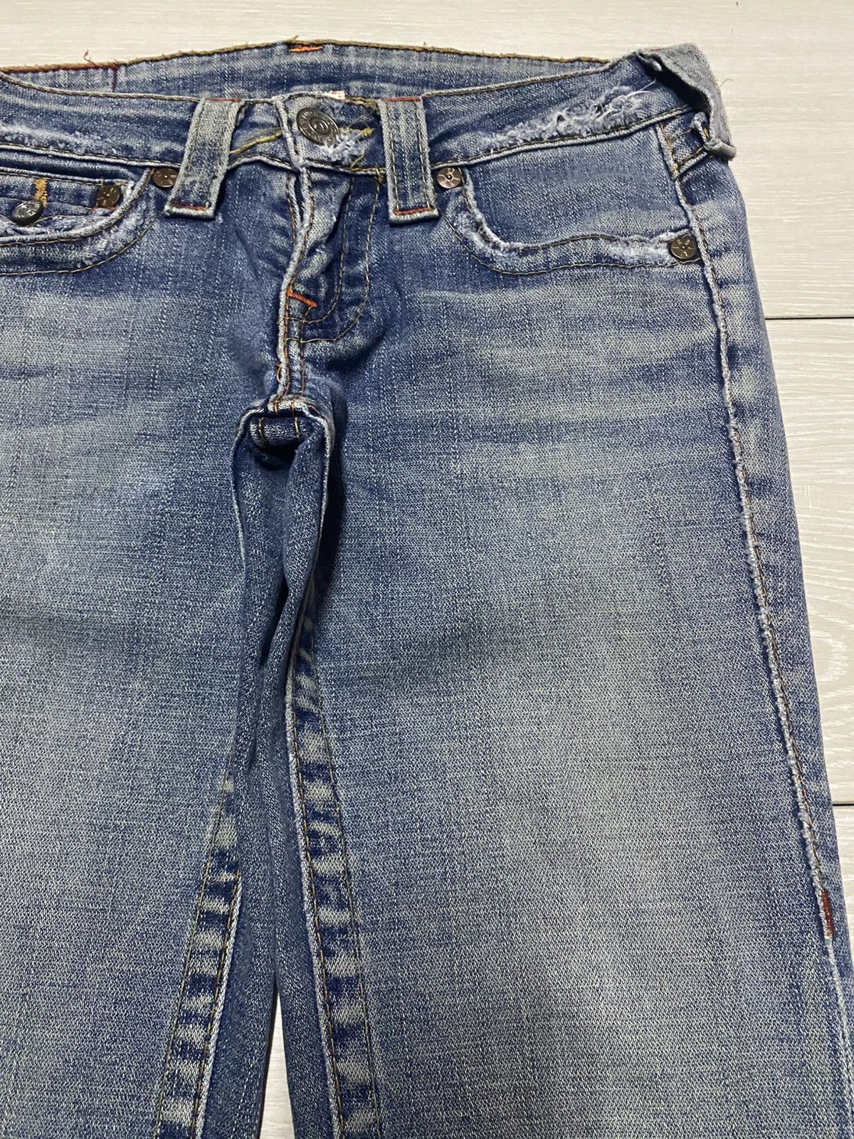 True Religion True Religion Distressed Flare Twist Leg Jeans Size US 28 / EU 44 - 8 Thumbnail