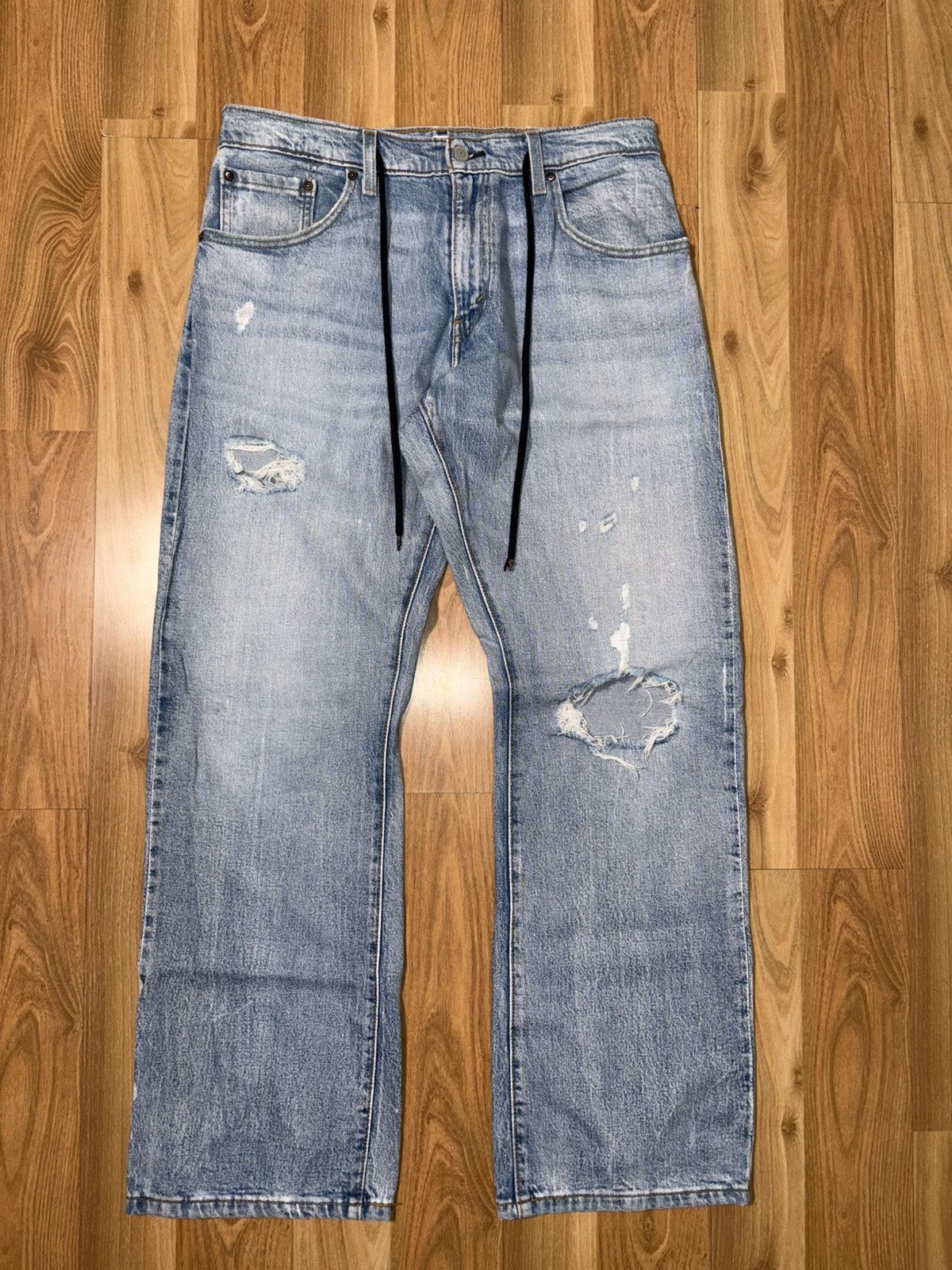 Levi's Levi's Distressed Straight Jeans Built-in Drawstring 32x32 Size US 32 / EU 48 - 1 Thumbnail