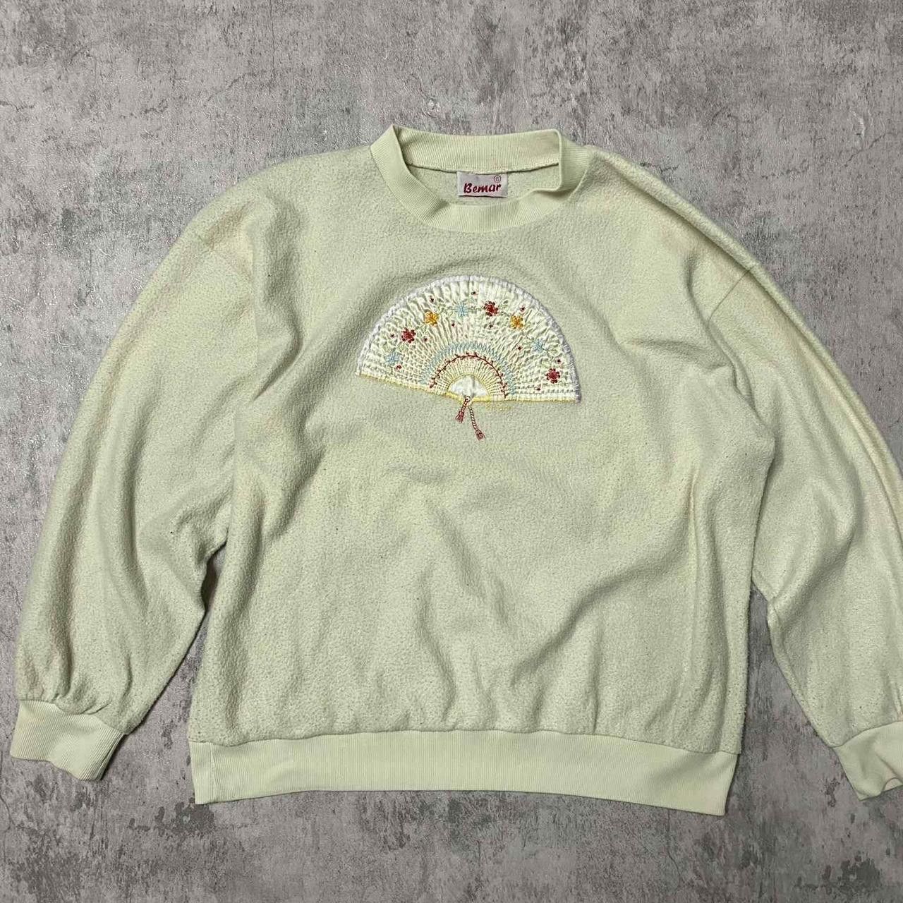 Other Cream vintage embroidered fan sweatshirt finds Size US S / EU 44-46 / 1 - 1 Thumbnail