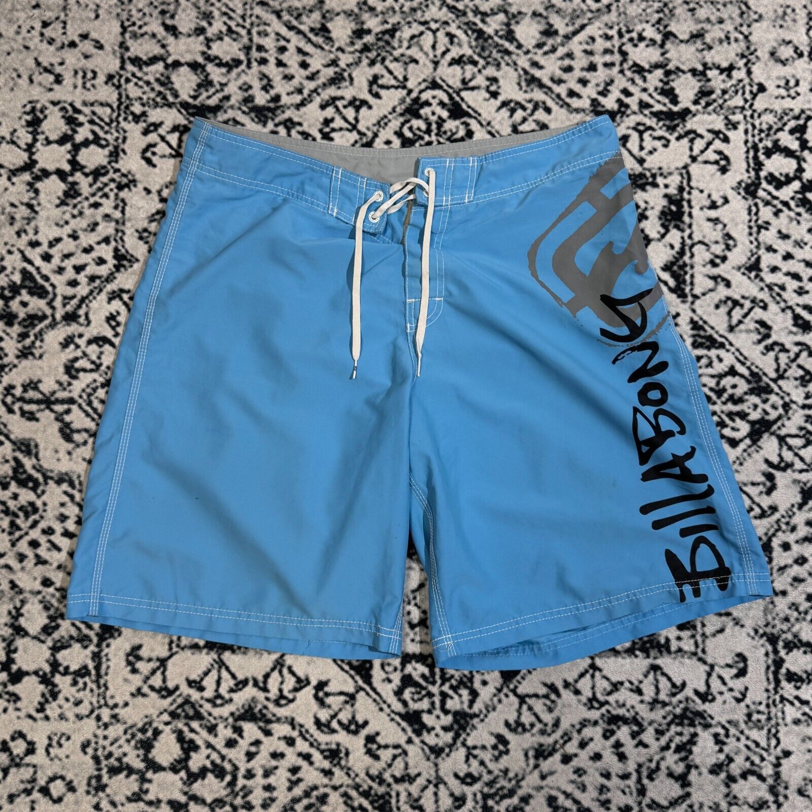 Billabong × Vintage Vintage Billabong Unisex Blue Polyester Shorts Size L 90s Size US 33 - 1 Thumbnail