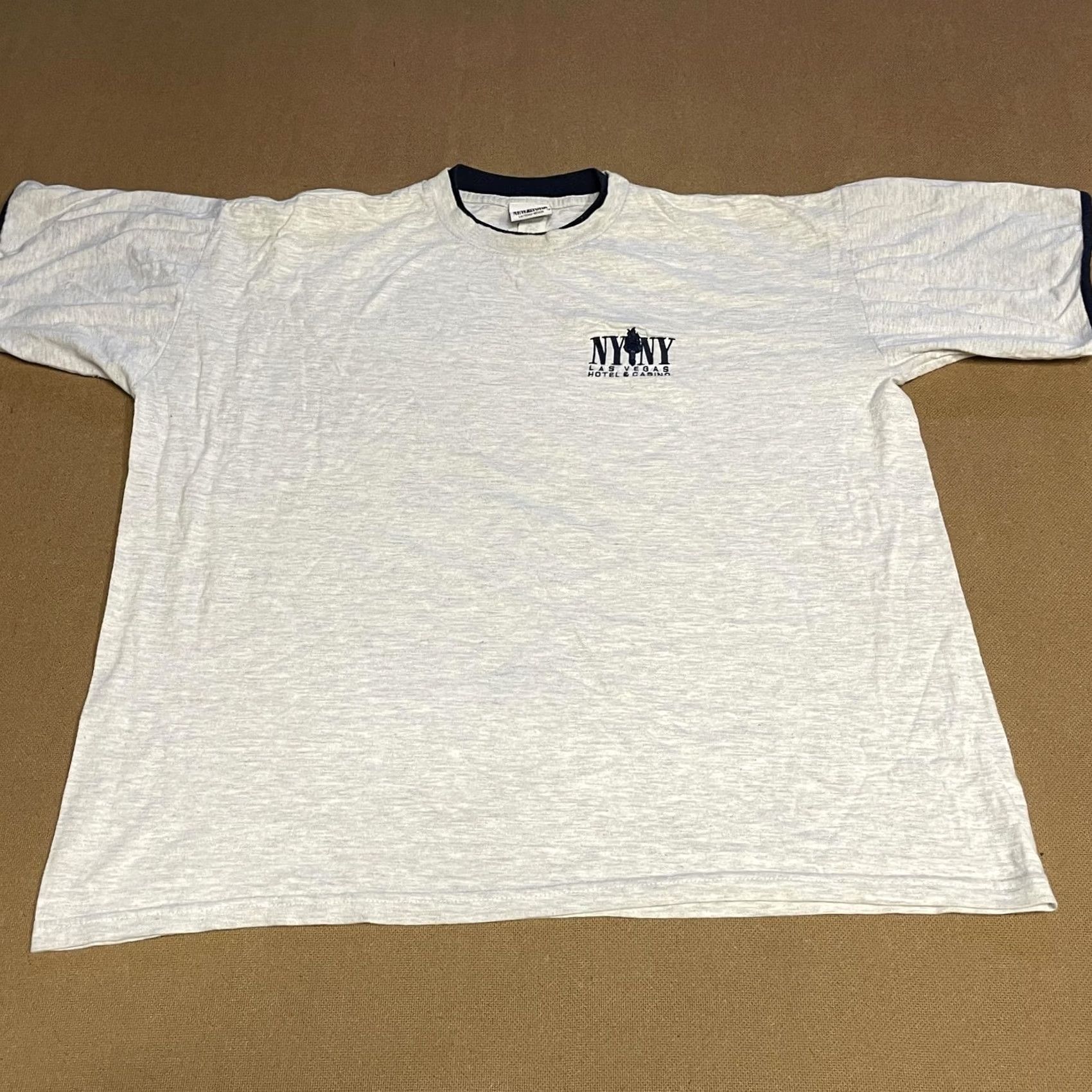 Etro New York New York Shirt Mens XL Gray Crew Neck Ringer Tee Retro Las Vegas Hotel Casino Souvenir Vintage-Style Parody? Size US XL / EU 56 / 4 - 2 Thumbnail