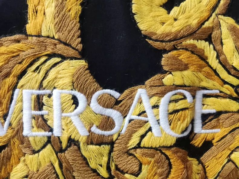 Versace Versace Short-sleeved T-shirt Size US S / EU 44-46 / 1 - 4 Thumbnail