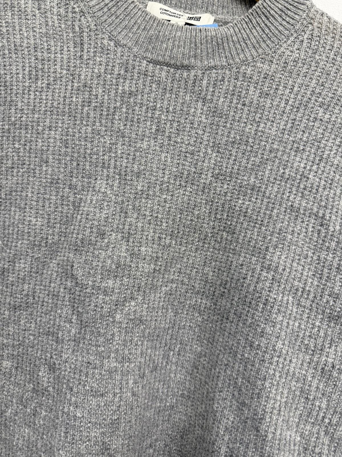 Other Grey Ribbed Knit Sweater, Medium Size ONE SIZE - 3 Thumbnail