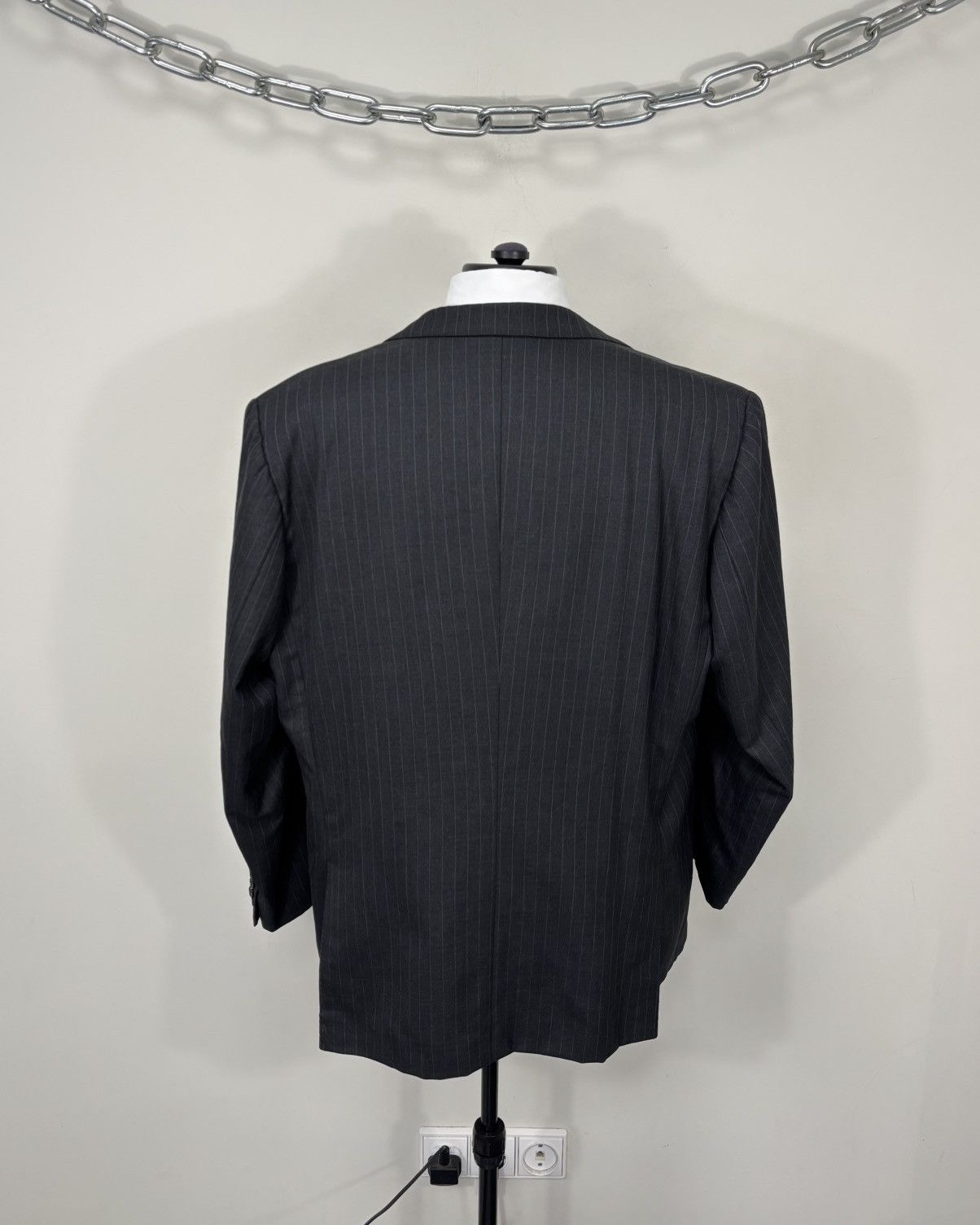 Holland & Sherry Holland & Sherry Men’s Dark Gray Pinstripe Wool Suit Size 52R - 11 Thumbnail