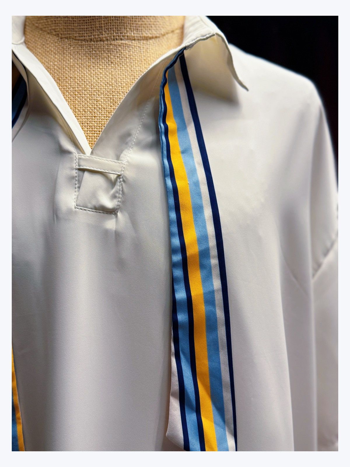 Other Oversized Collared Shirt w/ Striped Scarf Accents Size US L / EU 52-54 / 3 - 3 Thumbnail
