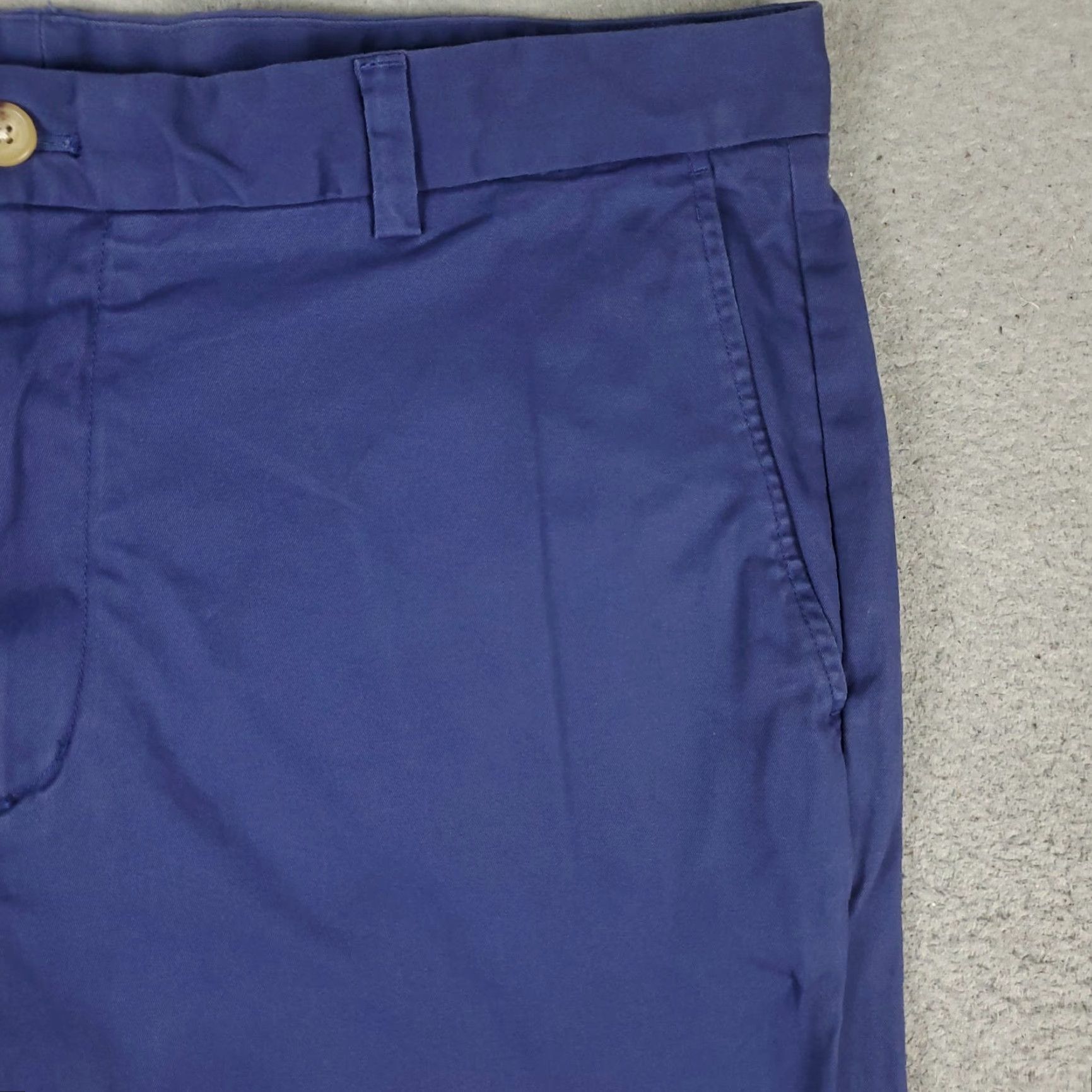 Vineyard Vines Vineyard Vines Shorts Mens Size 38 Blue Casual Slash Pockets Flat Front Chino Zip Size US 38 / EU 54 - 3 Thumbnail