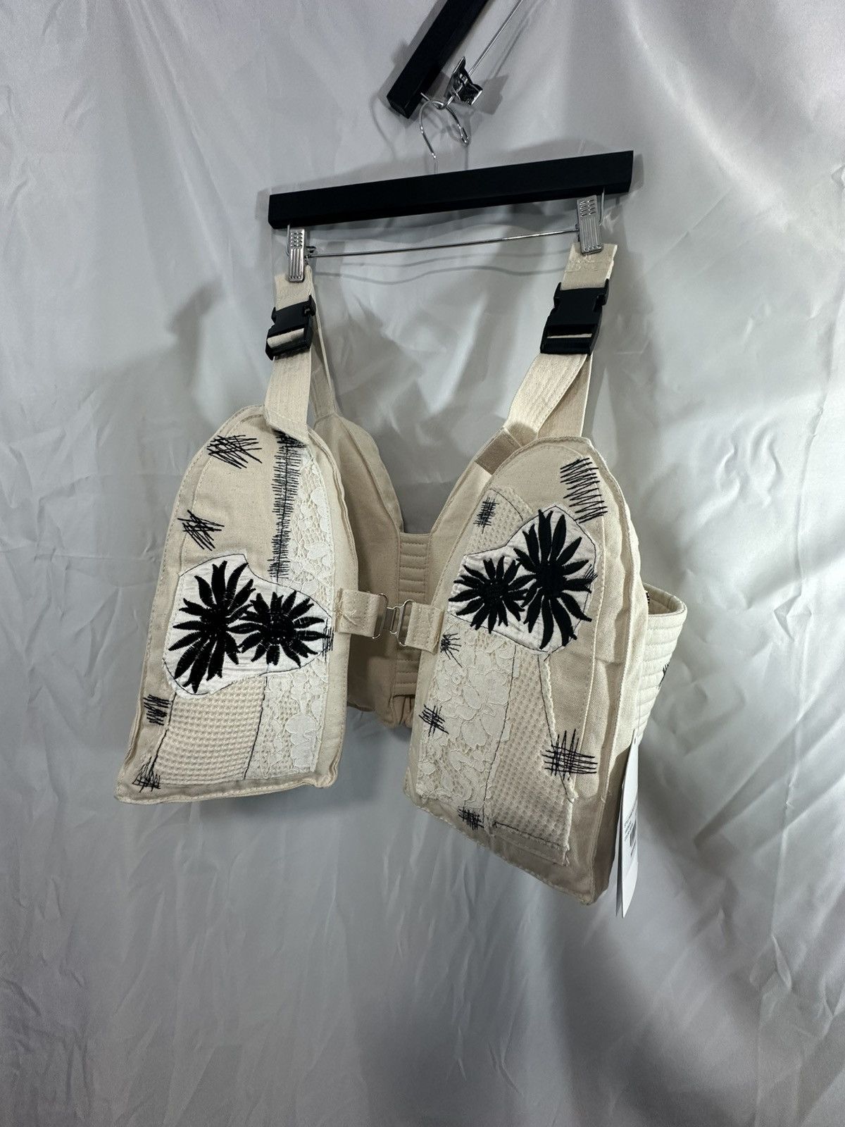 Who Decides War Who Decides War Vest Bag Size ONE SIZE - 1 Thumbnail