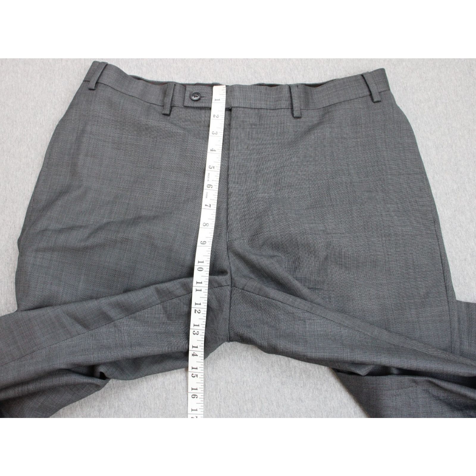 Calvin Klein Calvin Klein Suit Mens 42R Gray 100% Wool 2 Piece Set Size 42R - 16 Thumbnail