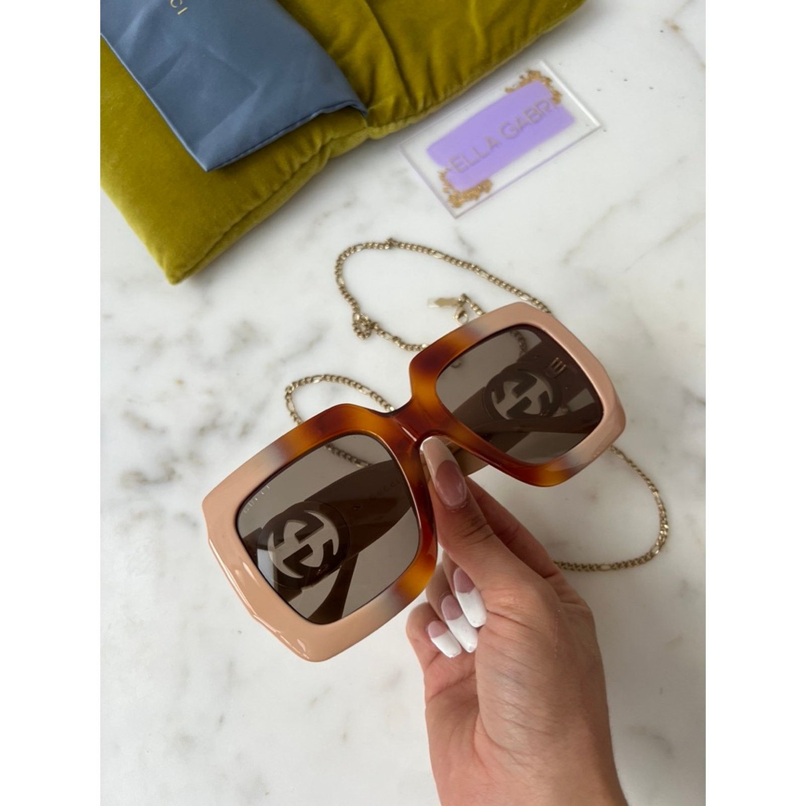 Gucci NEW Gucci GG1022S Brown Chain Oversized Logo Sunglasses Size ONE SIZE - 5 Thumbnail