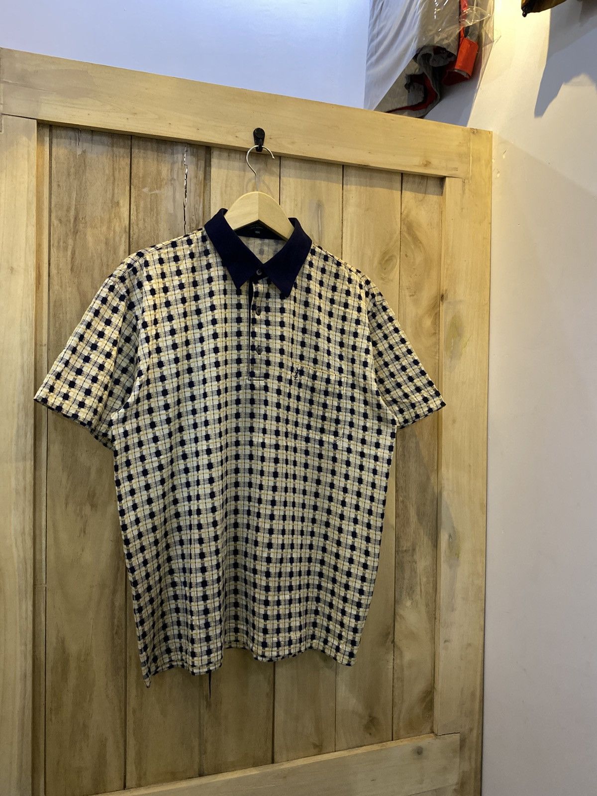 Yves Saint Laurent Ysl polo Size US L / EU 52-54 / 3 - 2 Thumbnail