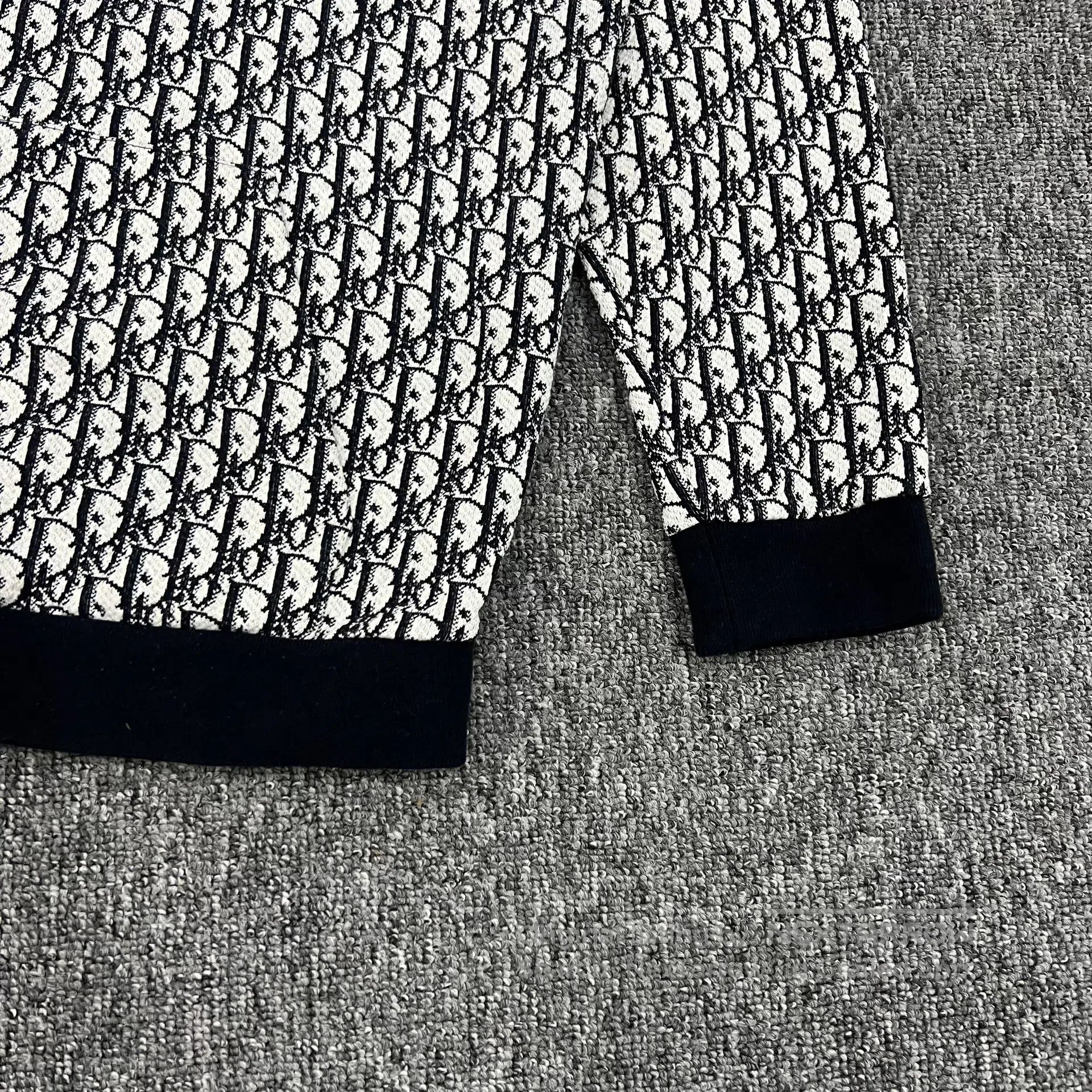 Dior Dior Full-print old-style design; hooded hoodie, size XS| Size US XS / EU 42 / 0 - 4 Thumbnail