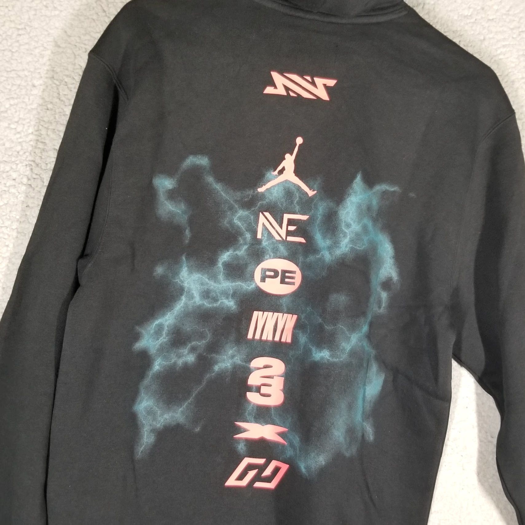 Jordan Brand Air Jordan Hoodie Men XS Jumpman Fleece Nitro Pullover Sweatshirt FD0619 Sample Size US XS / EU 42 / 0 - 2 Thumbnail