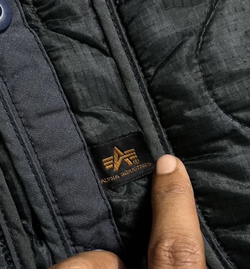 Alpha Industries VINTAGE 90's ALPHA INDUSTRIES MA-1 BOMBER JACKET Size US M / EU 48-50 / 2 - 4 Thumbnail