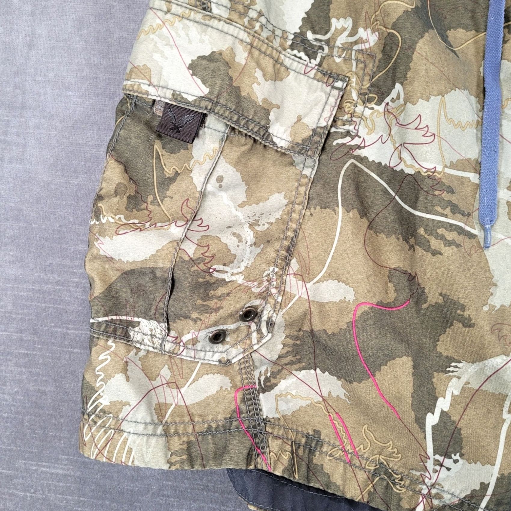 Vintage American Eagle Mens Cargo Board Shorts Size 30 Camo AE77 Blue Gorp Size US 30 / EU 46 - 4 Thumbnail