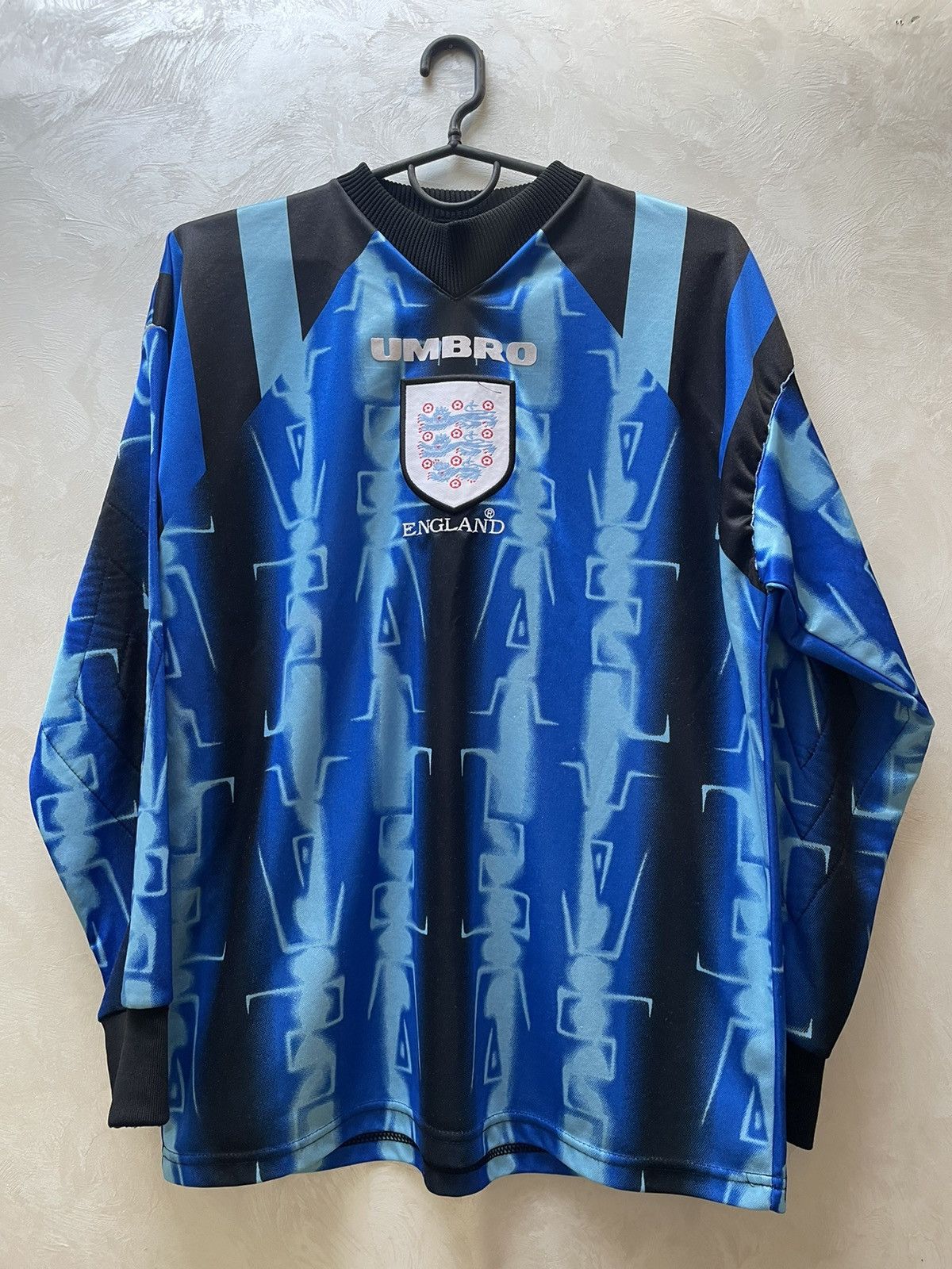 Umbro × Vintage ENGLAND GOALKEEPER FOOTBALL SHIRT 1997 1998 1999 Size US S / EU 44-46 / 1 - 1 Thumbnail