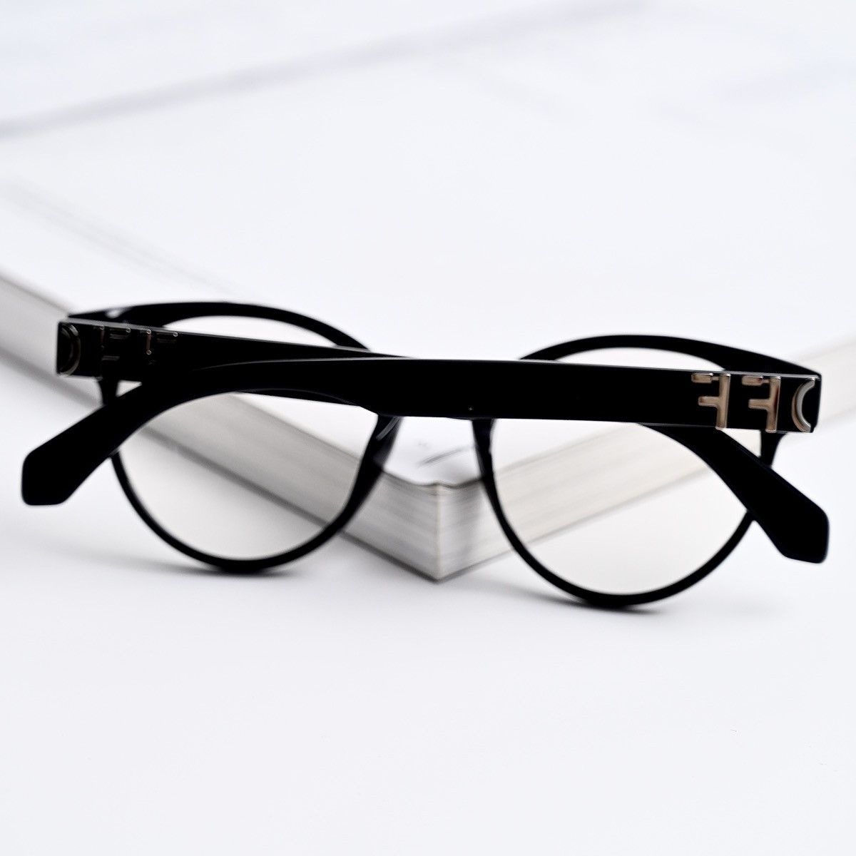 Off-White OFF WHITE STYLE 68 SUNGLASSES Size ONE SIZE - 8 Thumbnail