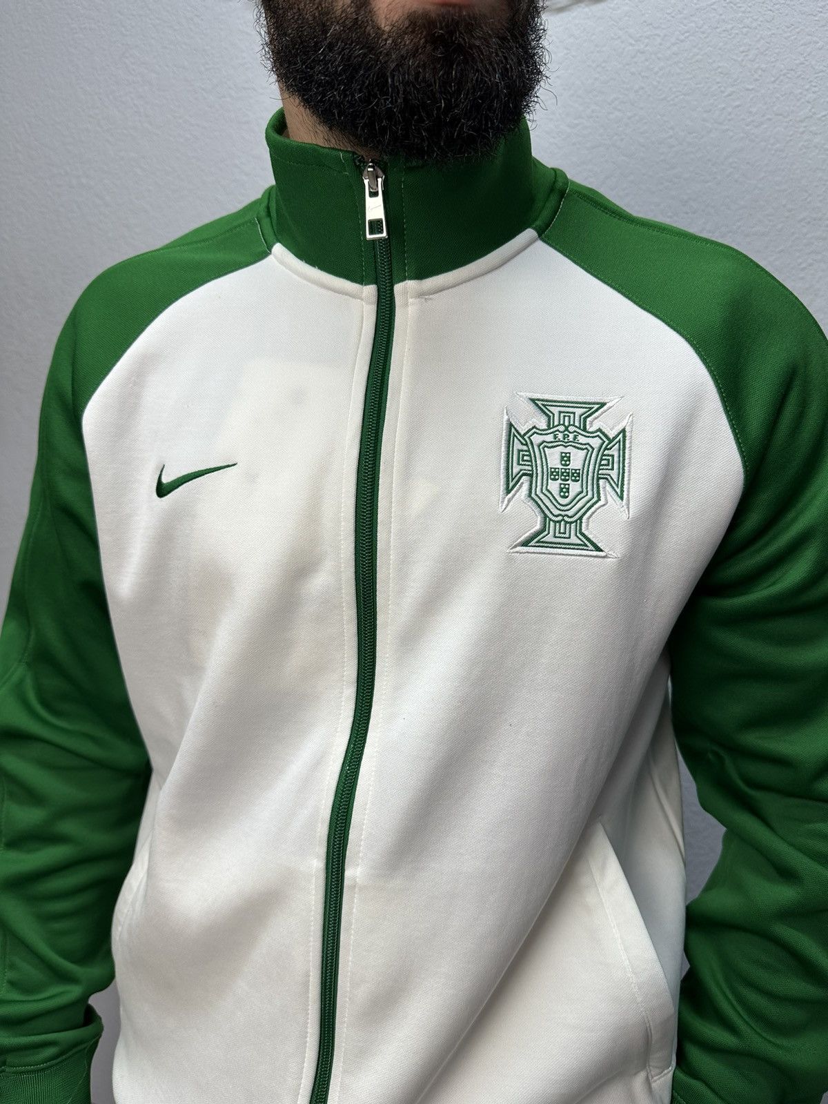 Nike Vintage Nike Portugal Blokecore Track Jacket Full Zip Y2K Size US M / EU 48-50 / 2 - 2 Thumbnail