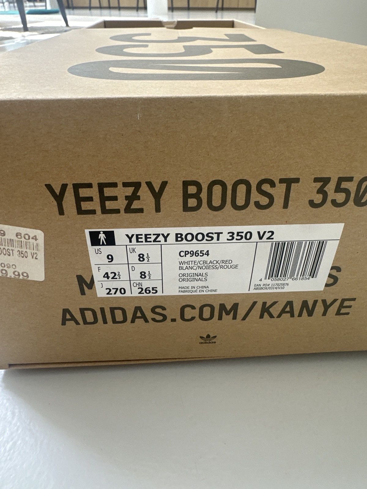 Adidas × Yeezy Yeezy boost 350 V2 brand new Size US 9 / EU 42 - 10 Thumbnail