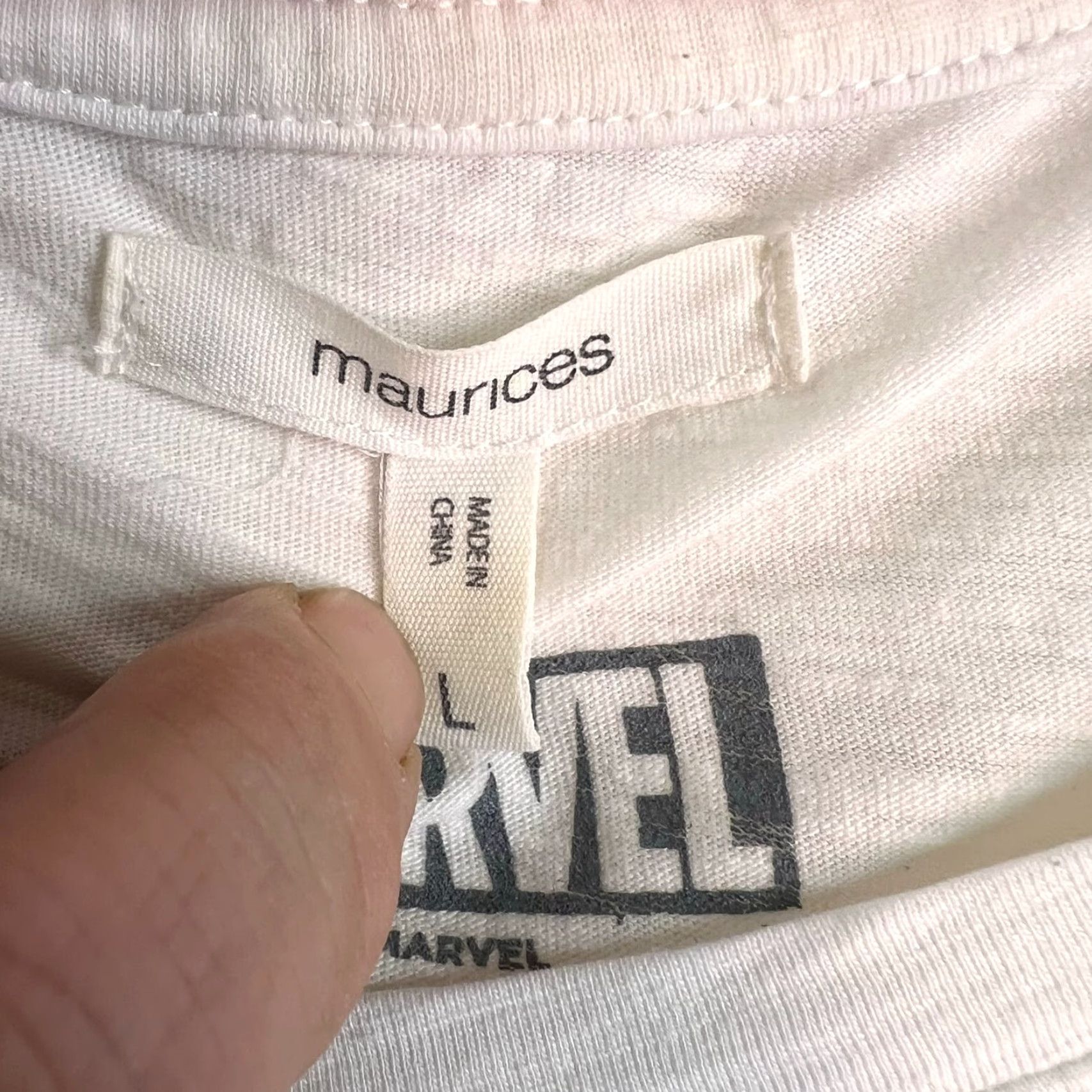 Vintage Spiderman Marvel Adult Size L White Graphic Tee Shirt Womens Size L / US 10 / IT 46 - 4 Thumbnail