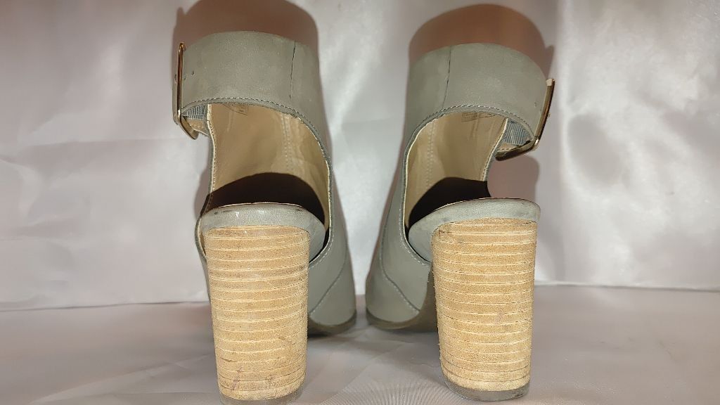 Vionic Vionic Perk Blakely Peep Toe Slingback Heel Size 7.5 Size US 7.5 / IT 37.5 - 7 Thumbnail