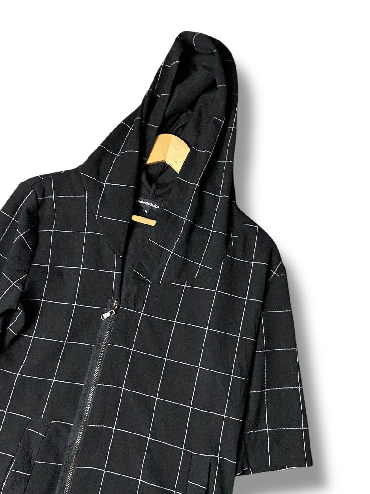 semanticdesign Semantic Design Short Sleeve Hooded Jacket (141) Size US M / EU 48-50 / 2 - 5 Thumbnail