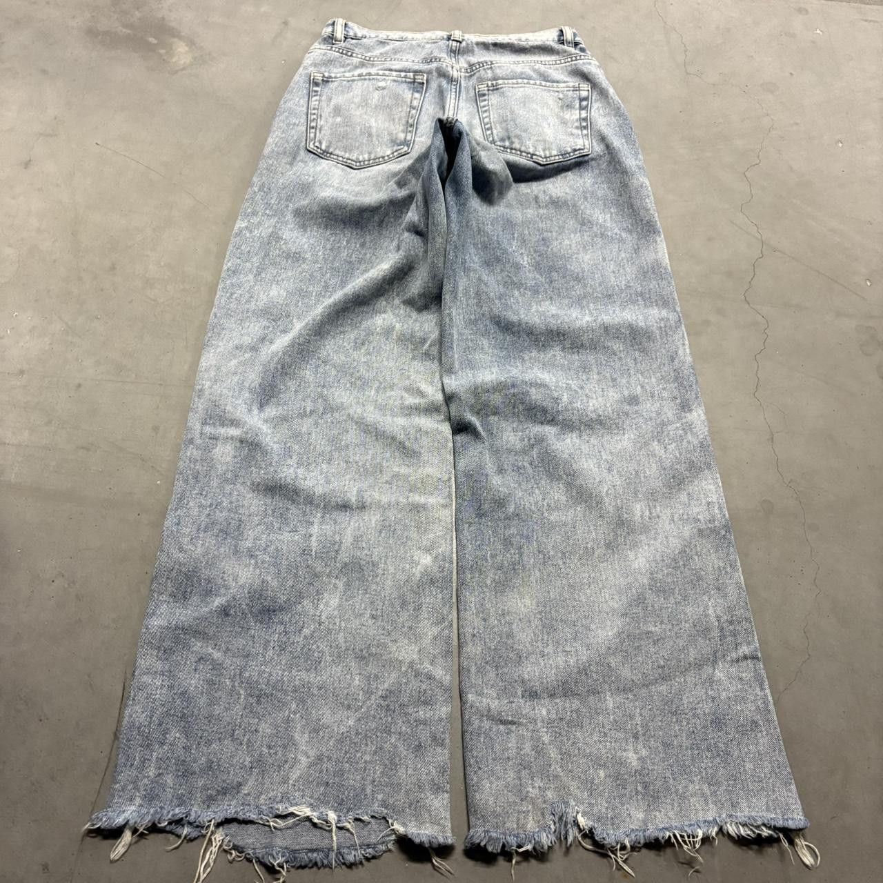 Vintage Crazy Vintage Y2K/2000s Baggy Wideleg Skater Light Blue Wash Denim Jeans! Size US 26 / EU 42 - 4 Thumbnail