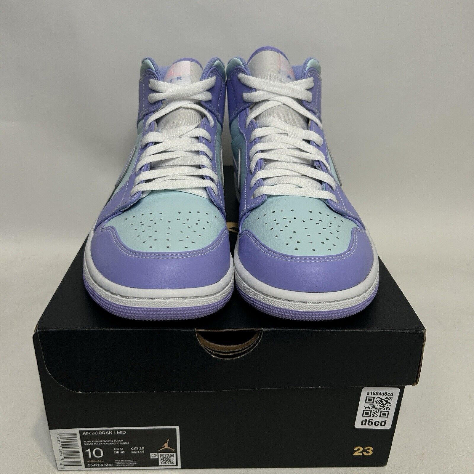 Nike Nike Air Jordan 1 Retro Mid “Purple Pulse/Arctic Punch" 2024 Size US 10 / EU 43 - 2 Thumbnail