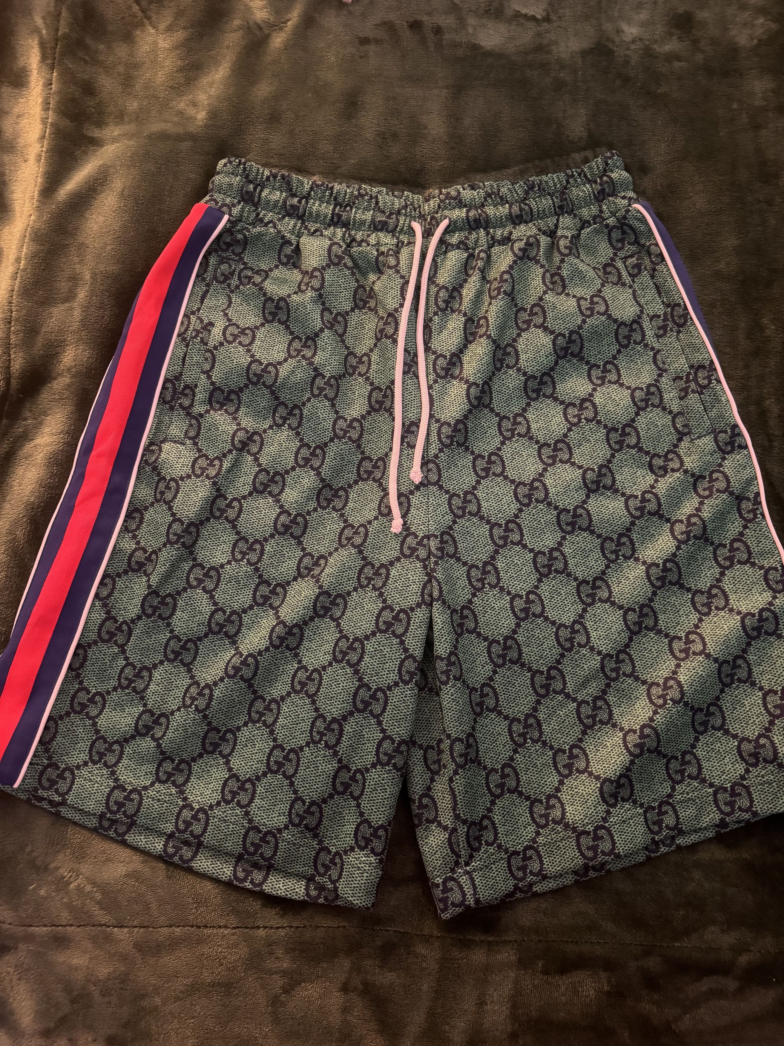 Gucci Shorts Size US 26 / EU 42 - 1 Thumbnail