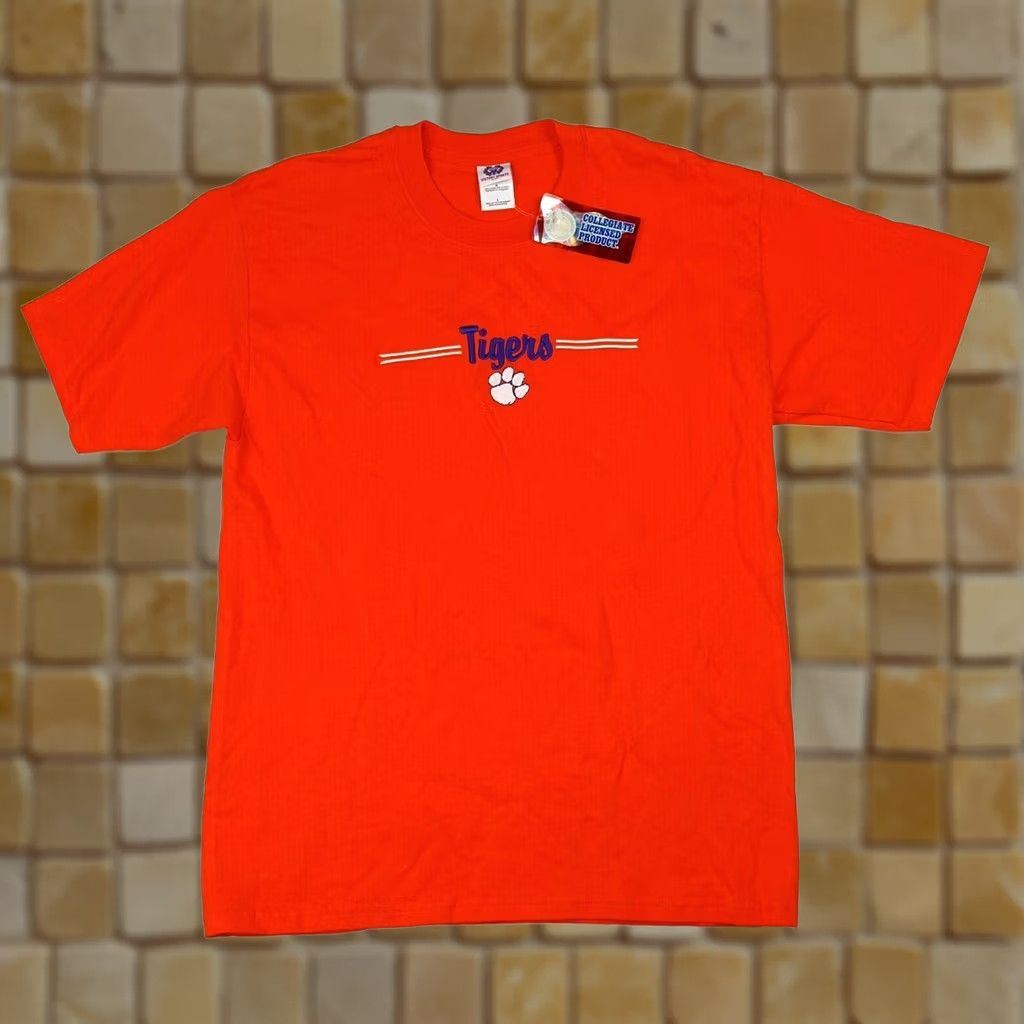 Victory Sportswear VINTAGE Auburn Tigers Men's Large NCAA University Basketball Logo T Shirt Size US L / EU 52-54 / 3 - 1 Thumbnail