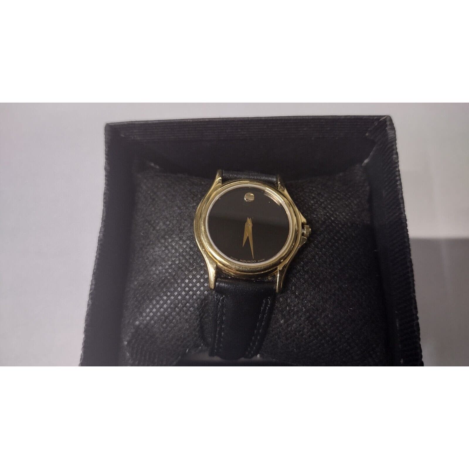 MOVADO Museum Classic Black Dial Women's Gold Watch