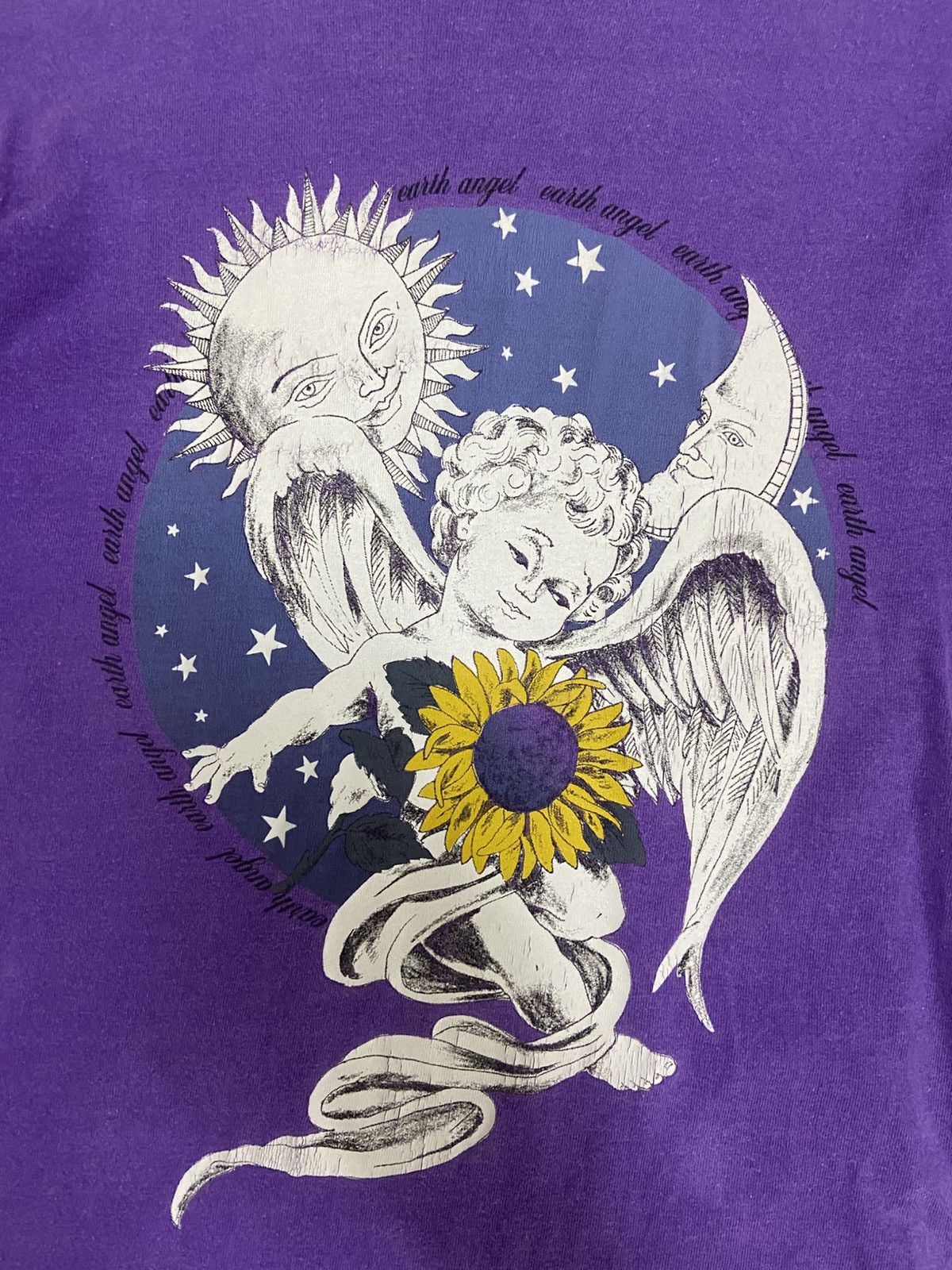 Vintage Vintage Earth Angle 90’s Size US S / EU 44-46 / 1 - 5 Thumbnail