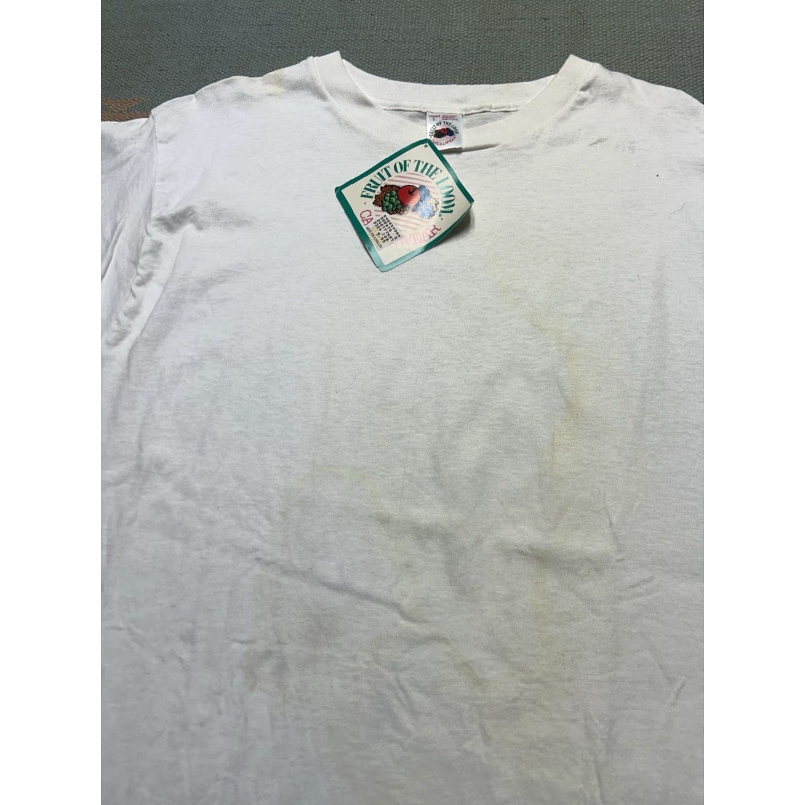 Fruit Of The Loom VINTAGE 90s Fruit of the Loom T-Shirt White Deadstock Large Women stained Size L / US 10 / IT 46 - 4 Thumbnail