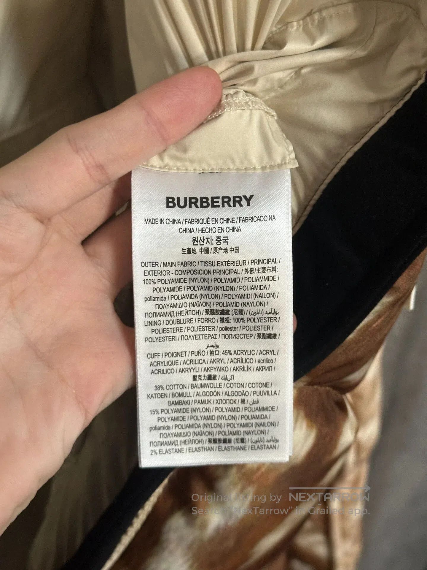 Burberry burberry logo down jacket in beige. Size US M / EU 48-50 / 2 - 7 Thumbnail