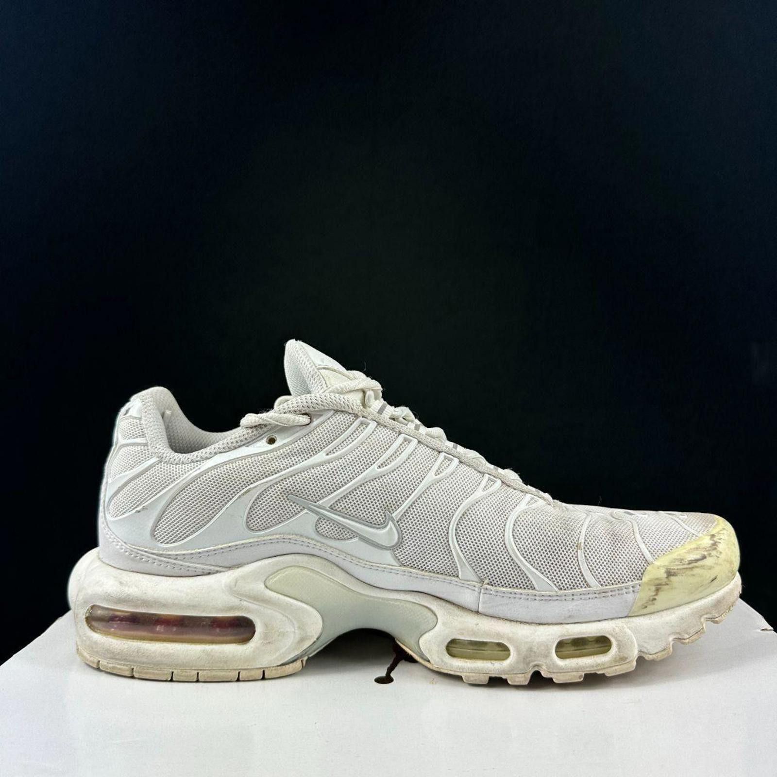 Nike Nike Air Max Plus TN “Triple White” — US 9 Size US 8.5 / IT 38.5 - 2 Thumbnail