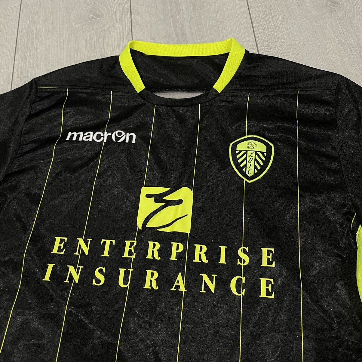 Umbro × Vintage Leeds United macron Jersey ENTERPRISE INSURANCE tee shirt Size US XL / EU 56 / 4 - 3 Thumbnail