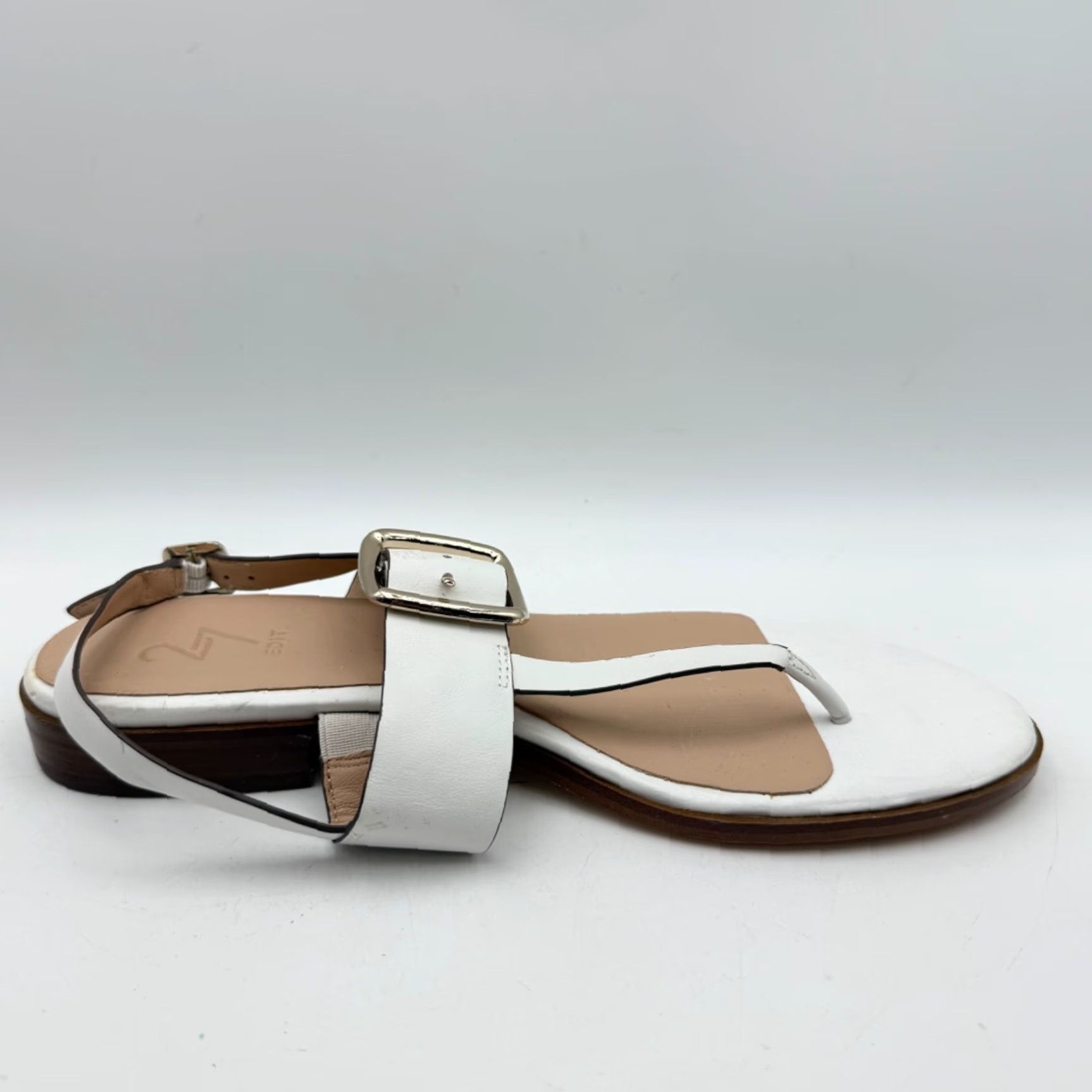 Vintage 27 Edit Womens Erika Slingback Sandals Size 9 White Leather Sandal Slip-On Slingback Womens Shoes US9 Size US 9 / IT 39 - 6 Thumbnail
