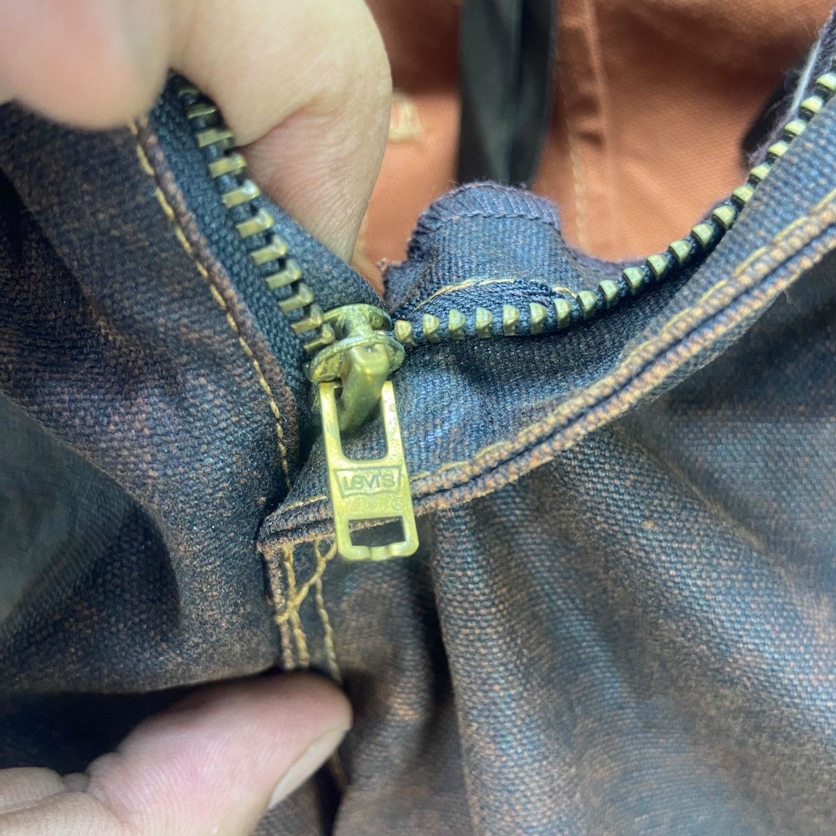 Levi's Vintage Levi’s Made in Italy Buckle Back Pants Size US 29 - 21 Thumbnail