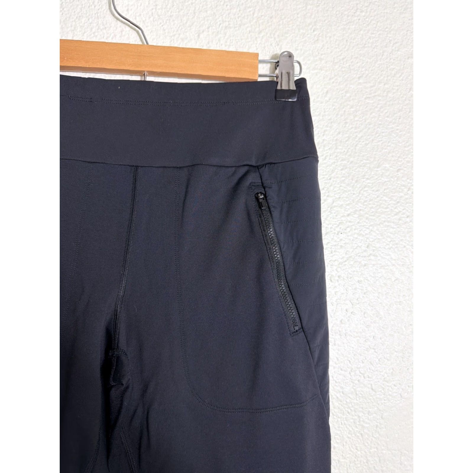 Athleta Athleta Pant Womens Small Black Fleece Nylon Spandex Flared 29in Pull On Pockets Zip Pocket Activewear Athleisure Winter Fall Size 28" / US 6 / IT 42 - 5 Thumbnail