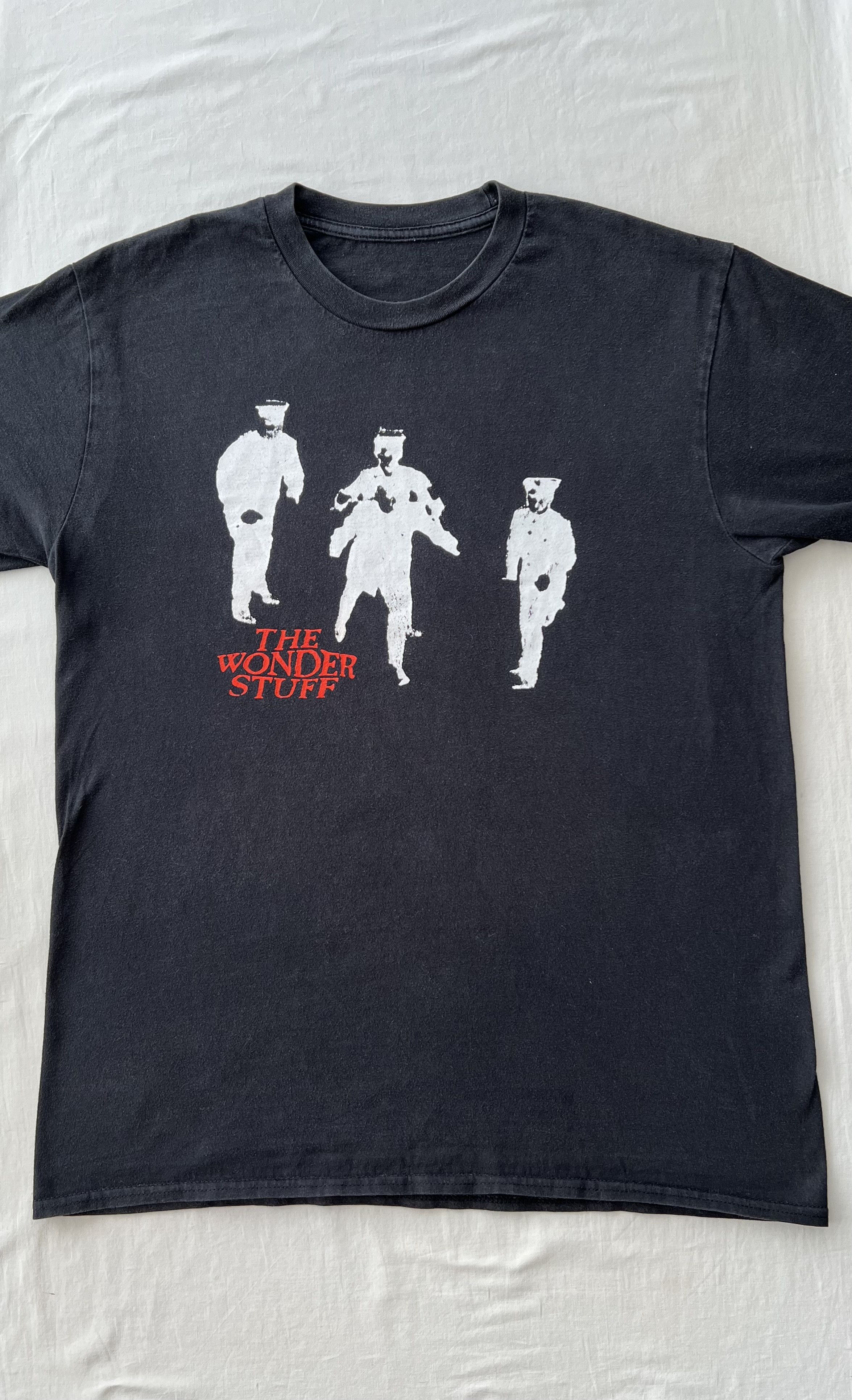 Band Tees Vintage 2000s The Wonder Stuff Groovers Back on Manoeuvres Size US L / EU 52-54 / 3 - 3 Thumbnail